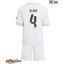 Camiseta Real Madrid David Alaba #4 Primera Equipación para niños 2025-26 manga corta (+ pantalones cortos)
